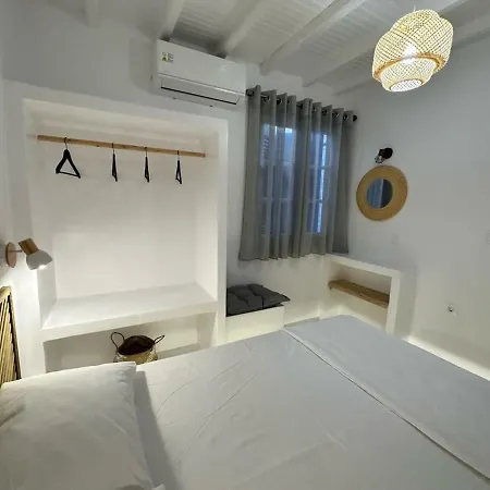 Dreamy Island Escape In Paros Apartment