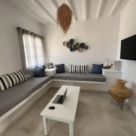Dreamy Island Escape In Paros Apartment